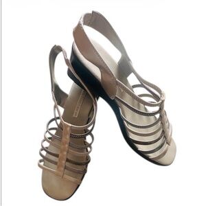 Tender Tootsies Faye 10W Strappy  Matte Gold 🆕 NWOT